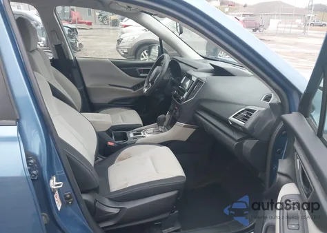 2019 Subaru Forester z USA, uszkodzony, nr VIN JF2SKACC3KH459690